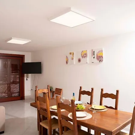 Casa Leo Feriehus *